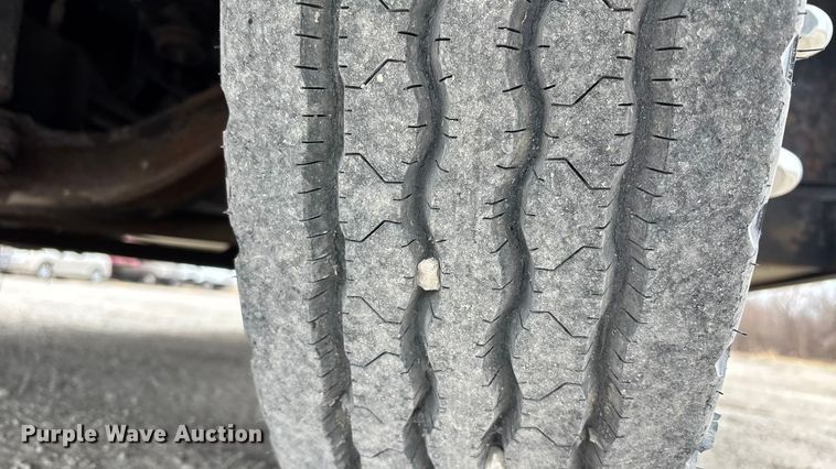 image for item FB3521 1998 Winnebago Grand Tour Vectra RV