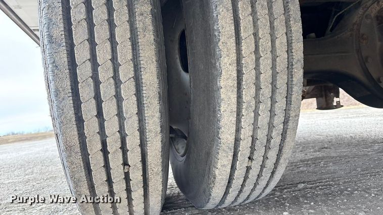 image for item FB3521 1998 Winnebago Grand Tour Vectra RV