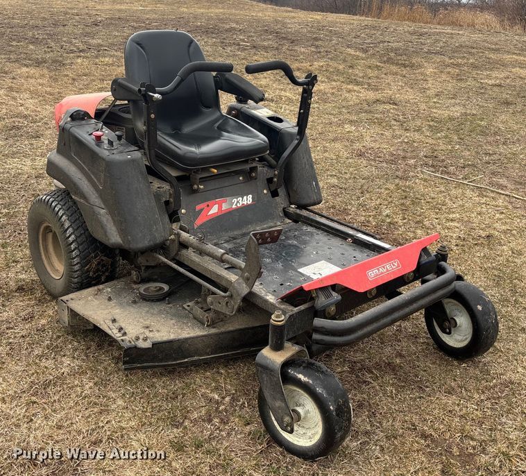 image for item FB3526 2006 Gravely ZT 2348 ZTR lawn mower