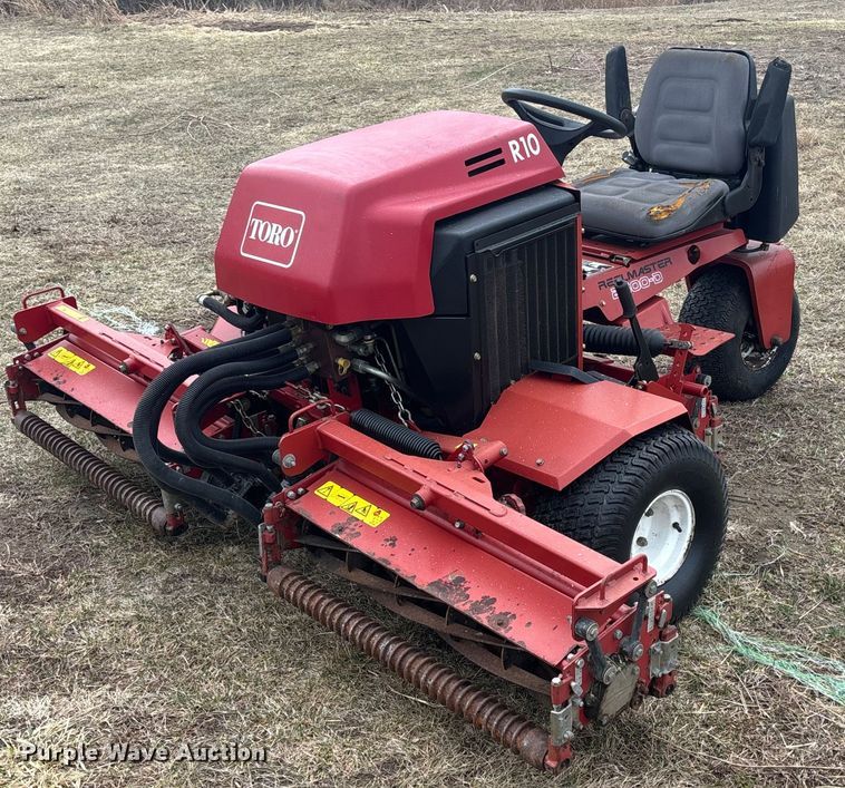 image for item FB3528 Toro Reel master 2600-D reel mower