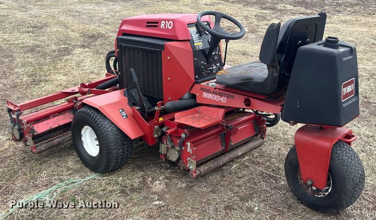 image for item FB3528 Toro Reel master 2600-D reel mower