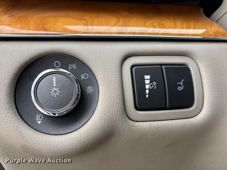 image for item FB3529 2011 Lincoln MKT SUV