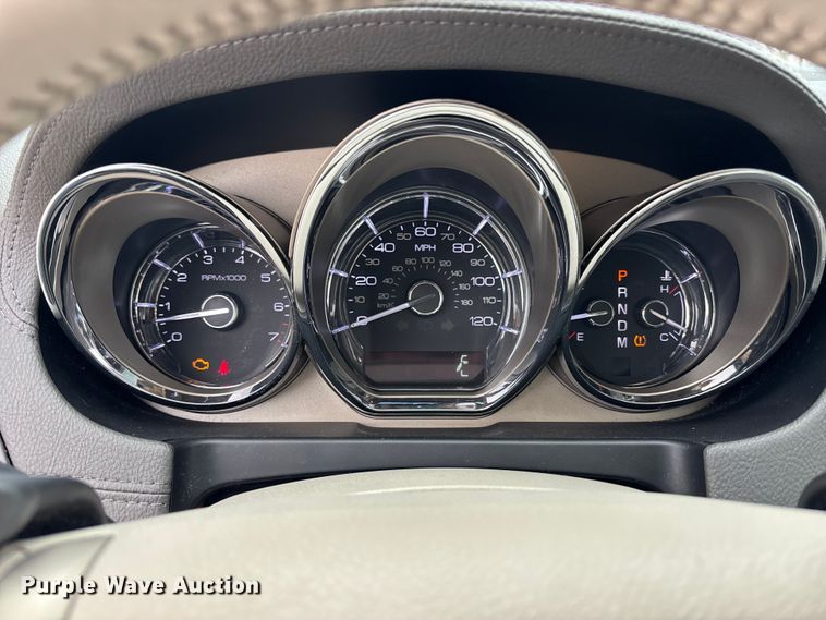 image for item FB3529 2011 Lincoln MKT SUV