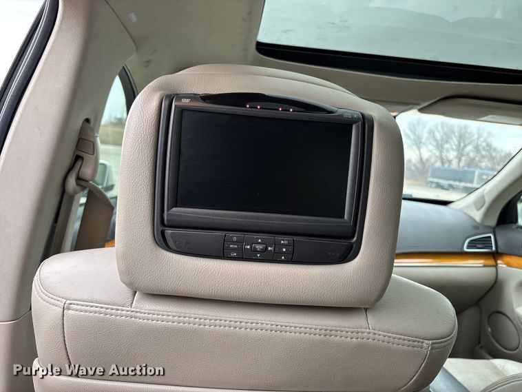 image for item FB3529 2011 Lincoln MKT SUV