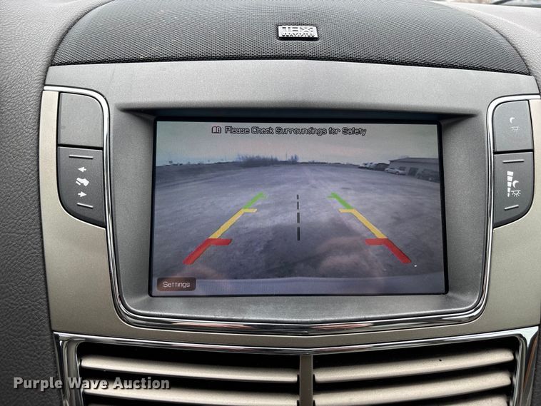 image for item FB3529 2011 Lincoln MKT SUV