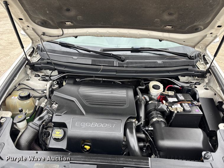 image for item FB3529 2011 Lincoln MKT SUV