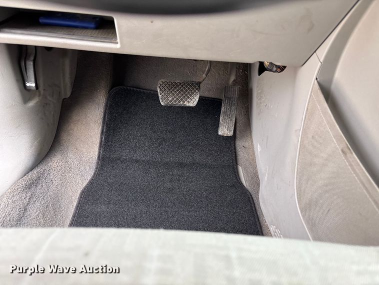 image for item FB3530 2006 Chevrolet Equinox SUV