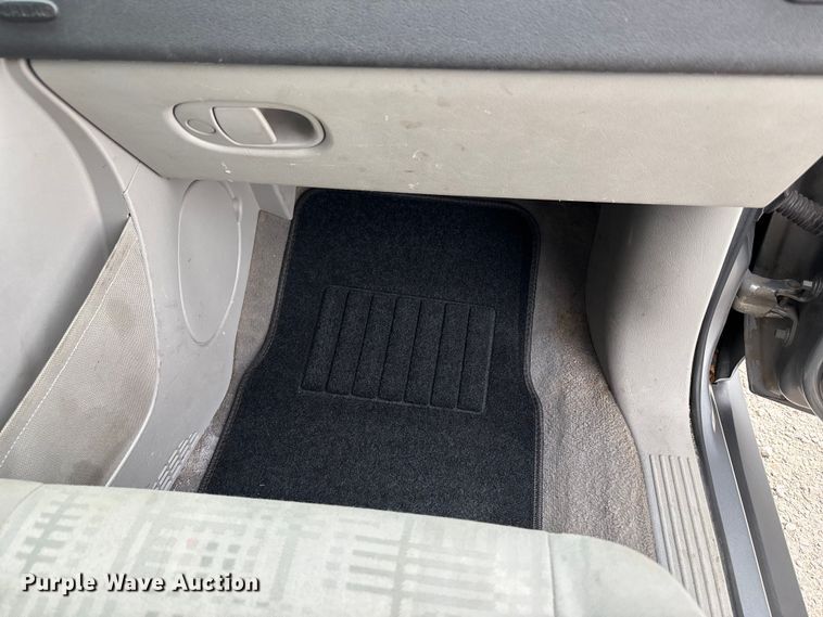 image for item FB3530 2006 Chevrolet Equinox SUV