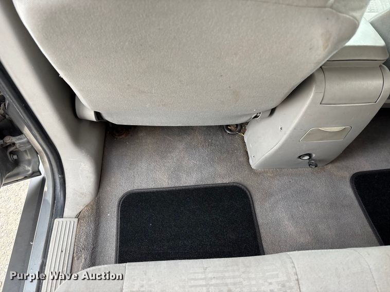 image for item FB3530 2006 Chevrolet Equinox SUV