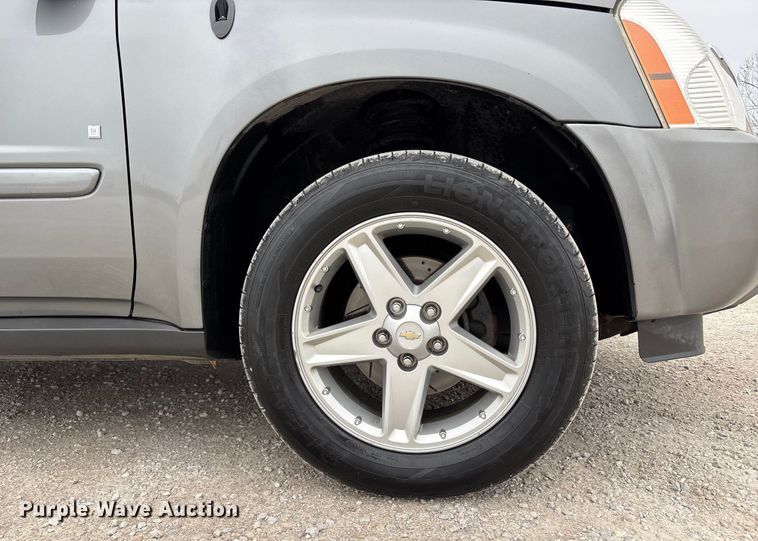image for item FB3530 2006 Chevrolet Equinox SUV