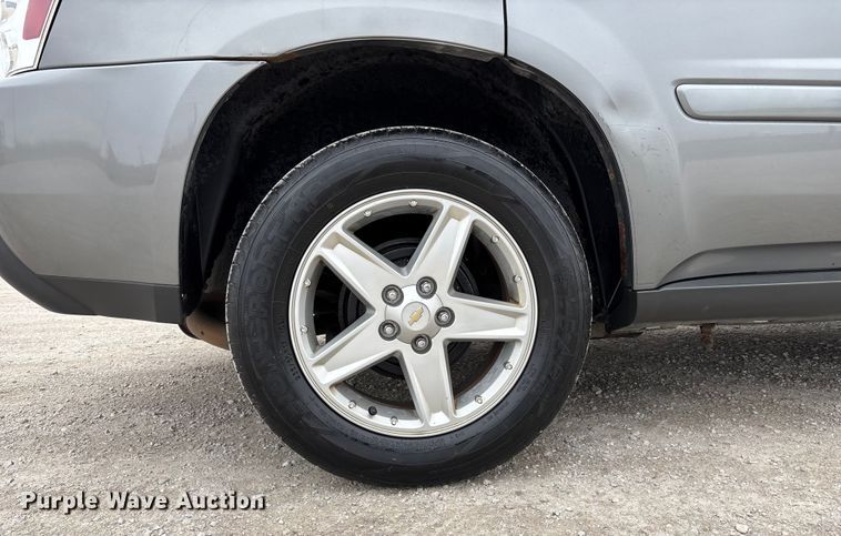 image for item FB3530 2006 Chevrolet Equinox SUV