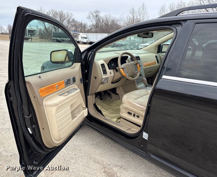 image for item FB3531 2007 Lincoln MKX SUV