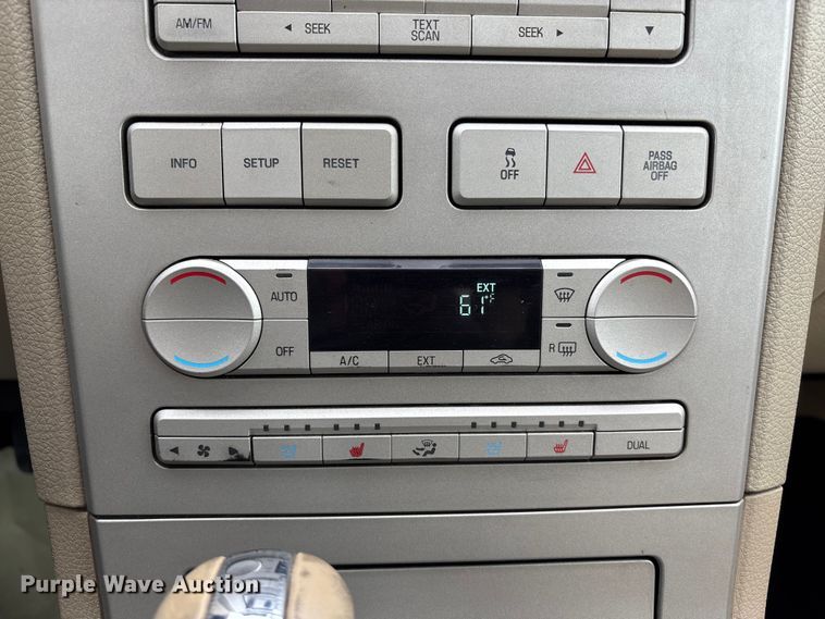 image for item FB3531 2007 Lincoln MKX SUV