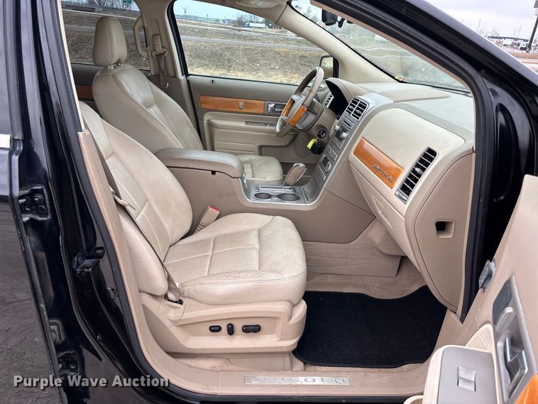 image for item FB3531 2007 Lincoln MKX SUV