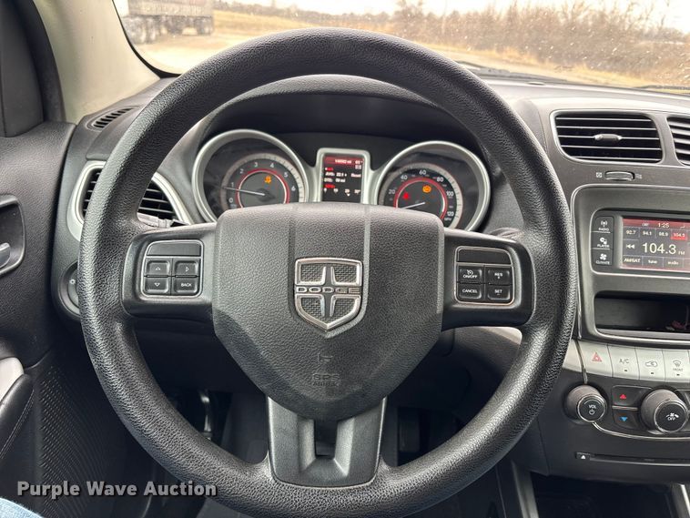 image for item FB3532 2016 Dodge Journey SUV