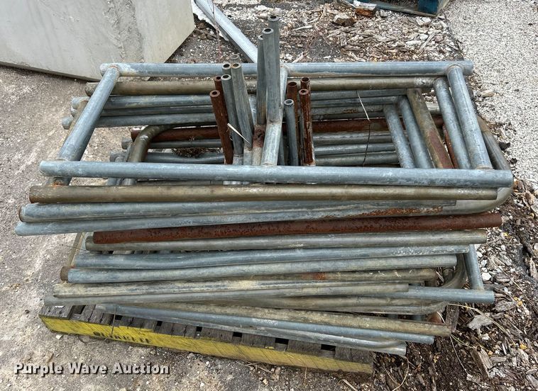 image for item FC5030 Fencing materials 