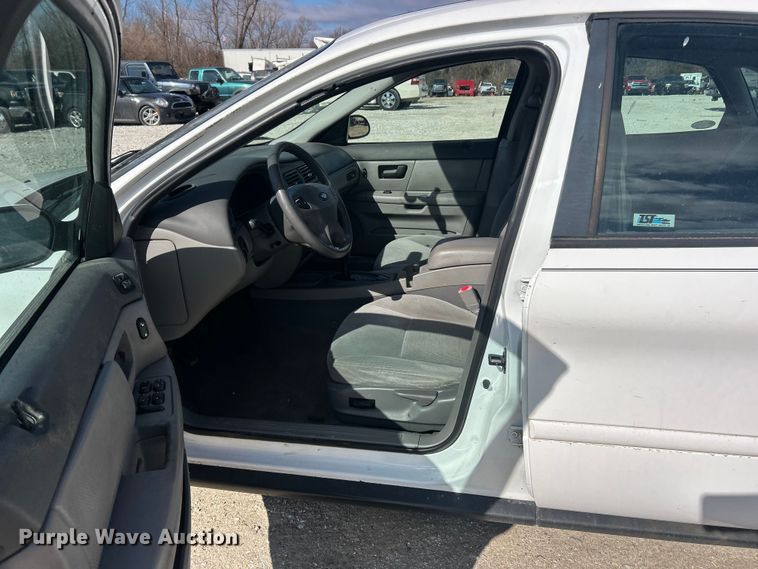 image for item FC5057 2003 Ford Taurus 
