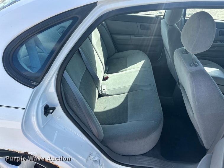 image for item FC5057 2003 Ford Taurus 