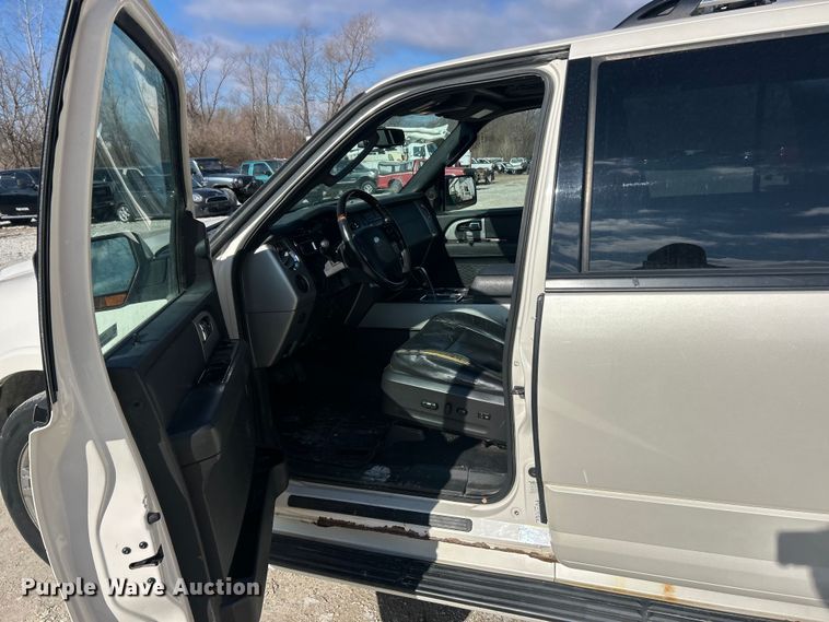 image for item FC5059 2007 Ford Expedition Limited SUV