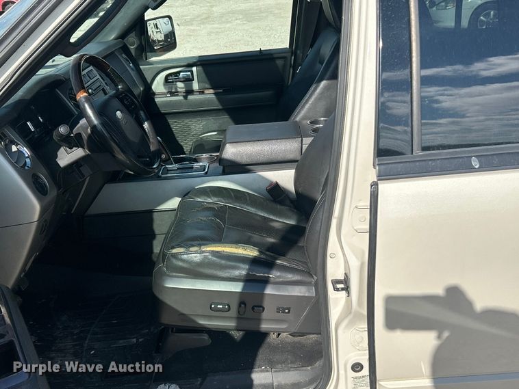 image for item FC5059 2007 Ford Expedition Limited SUV