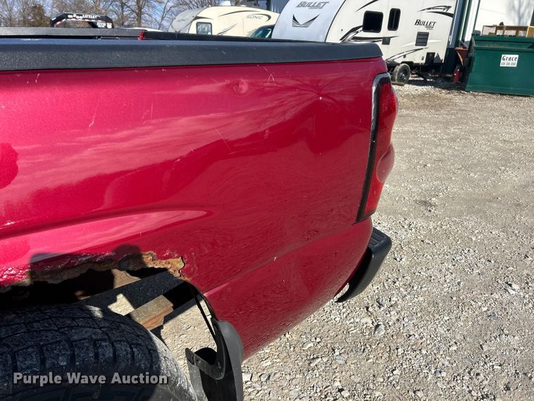 image for item FC5060 2005 Chevrolet Silverado 1500 Crew Cab pickup truck