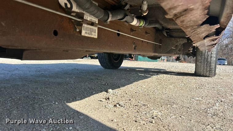 image for item FC5060 2005 Chevrolet Silverado 1500 Crew Cab pickup truck