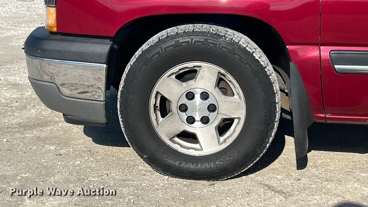 image for item FC5060 2005 Chevrolet Silverado 1500 Crew Cab pickup truck