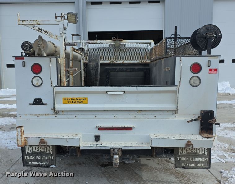 image for item FI0762 2015 Dodge Ram 3500HD utility bed pickup truck