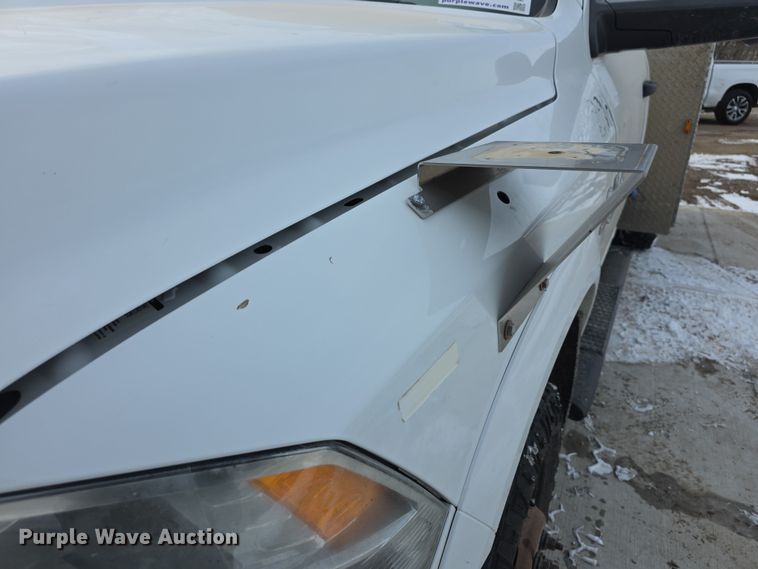 image for item FI0762 2015 Dodge Ram 3500HD utility bed pickup truck