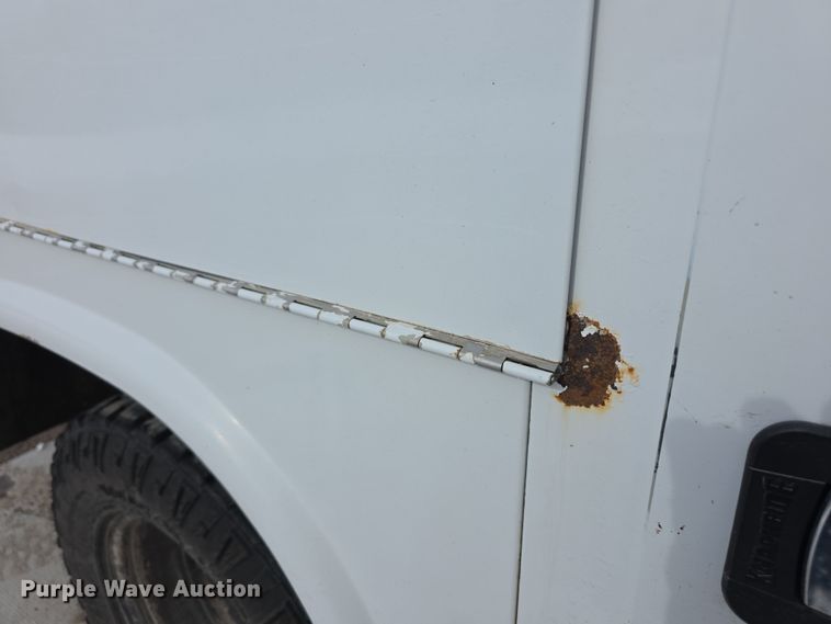 image for item FI0762 2015 Dodge Ram 3500HD utility bed pickup truck