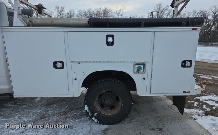 image for item FI0762 2015 Dodge Ram 3500HD utility bed pickup truck