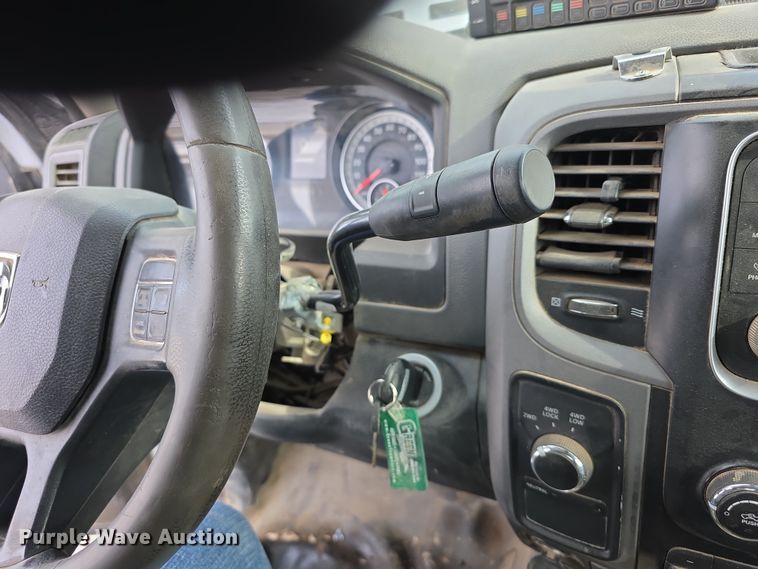 image for item FI0762 2015 Dodge Ram 3500HD utility bed pickup truck