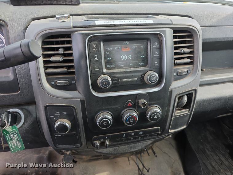 image for item FI0762 2015 Dodge Ram 3500HD utility bed pickup truck