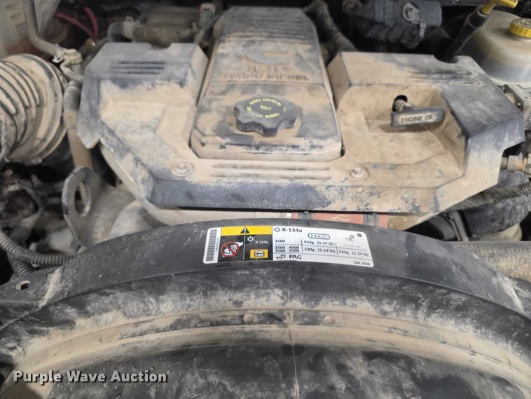 image for item FI0762 2015 Dodge Ram 3500HD utility bed pickup truck