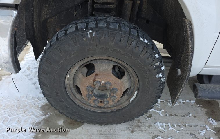 image for item FI0762 2015 Dodge Ram 3500HD utility bed pickup truck