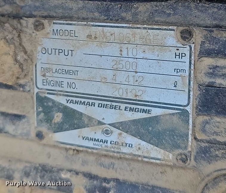 image for item FI0803 2002 Gehl SL7800 skid steer loader