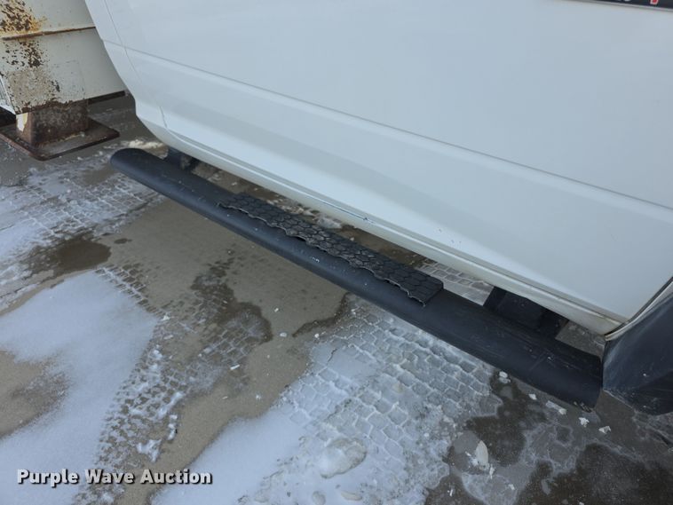 image for item FI0806 2014 Dodge Ram 5500HD bucket truck