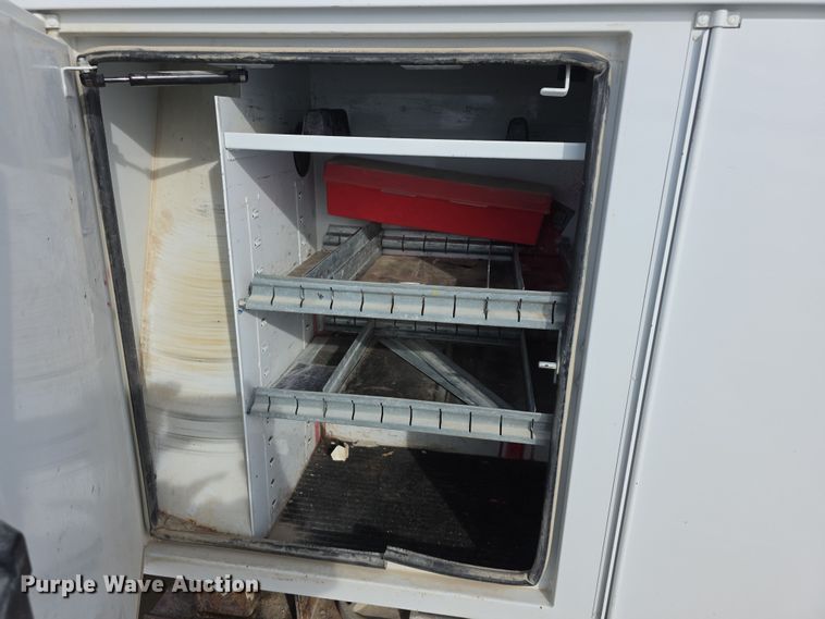 image for item FI0806 2014 Dodge Ram 5500HD bucket truck