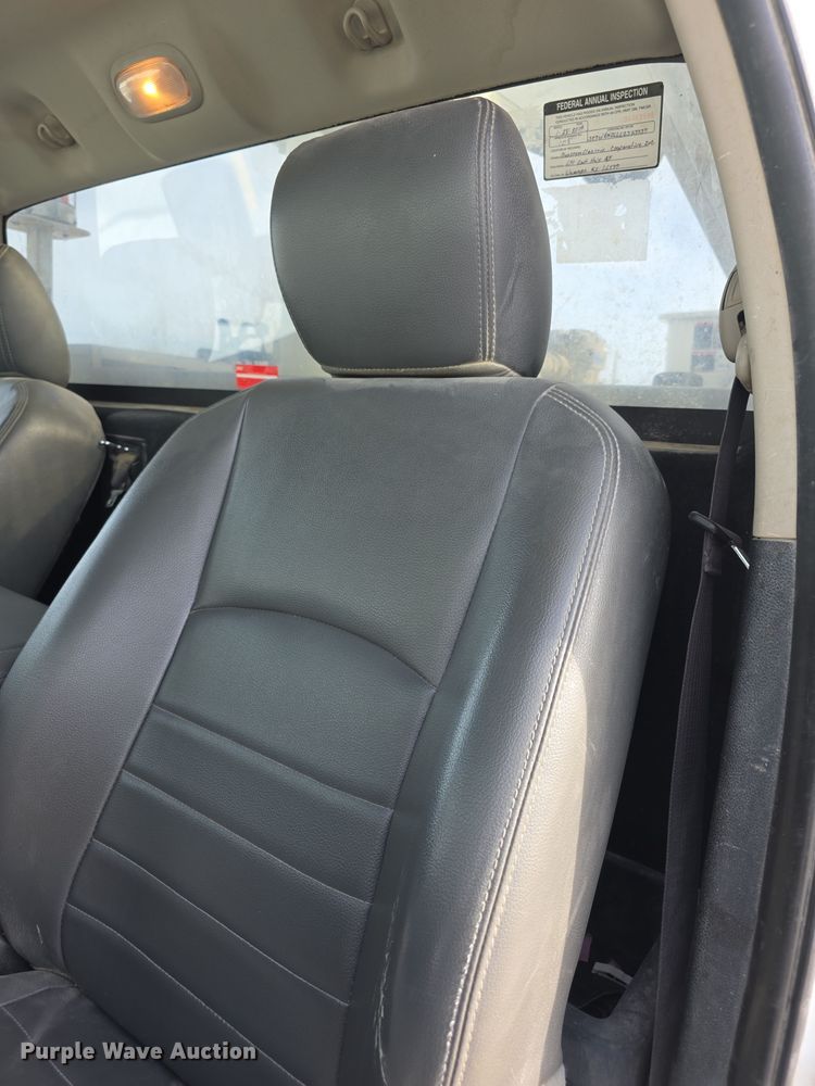 image for item FI0806 2014 Dodge Ram 5500HD bucket truck