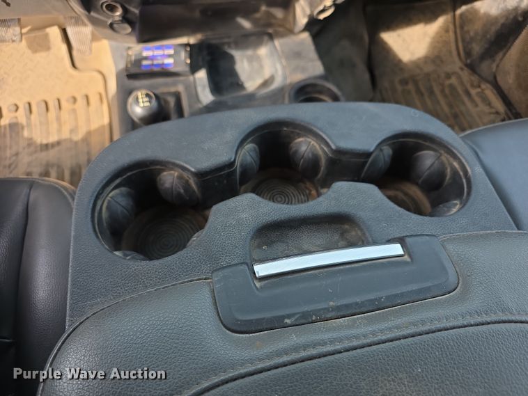 image for item FI0806 2014 Dodge Ram 5500HD bucket truck