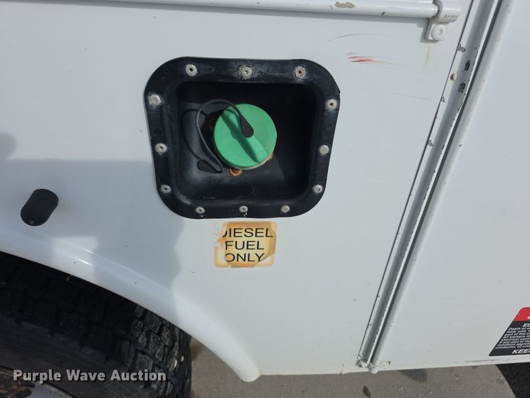 image for item FI0806 2014 Dodge Ram 5500HD bucket truck