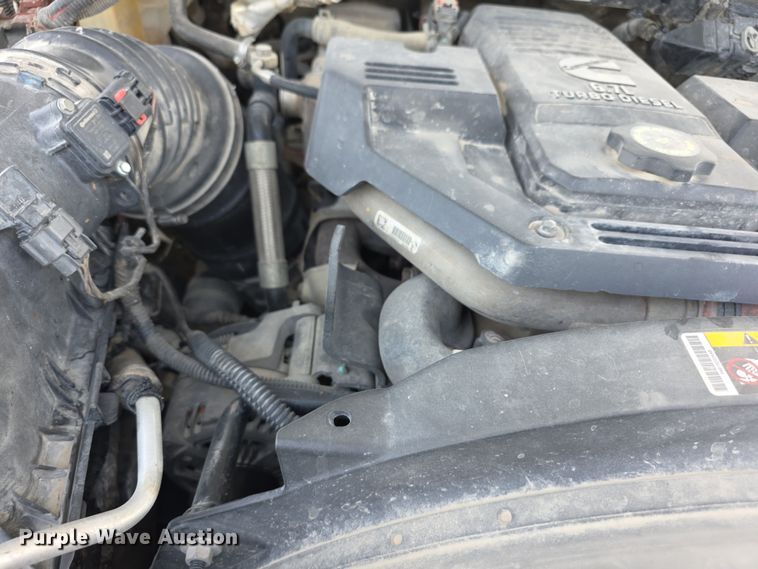 image for item FI0806 2014 Dodge Ram 5500HD bucket truck