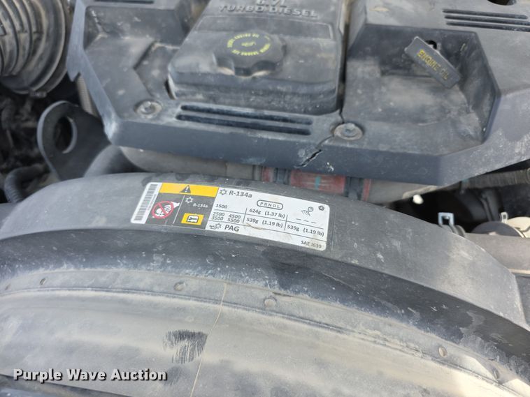 image for item FI0806 2014 Dodge Ram 5500HD bucket truck