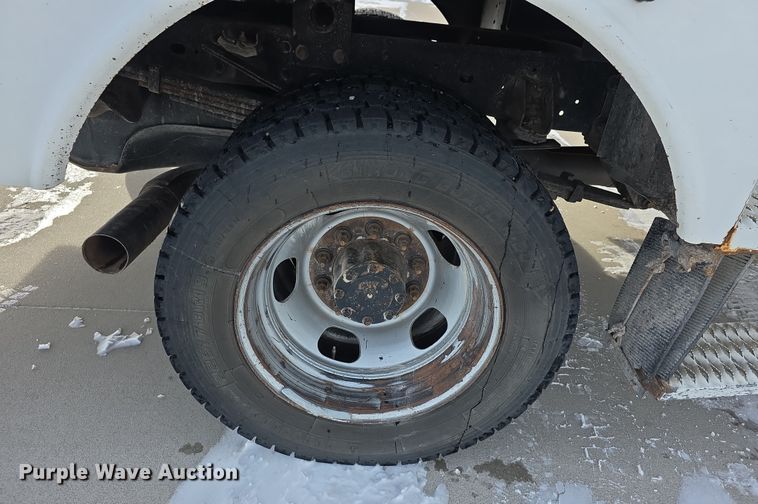 image for item FI0806 2014 Dodge Ram 5500HD bucket truck