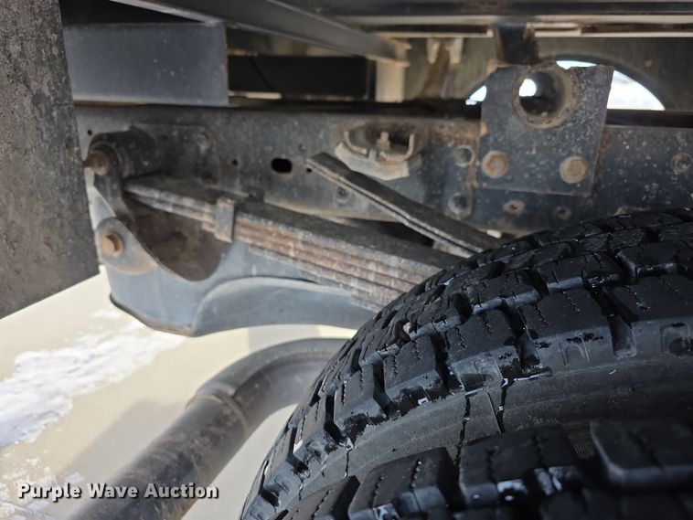 image for item FI0806 2014 Dodge Ram 5500HD bucket truck