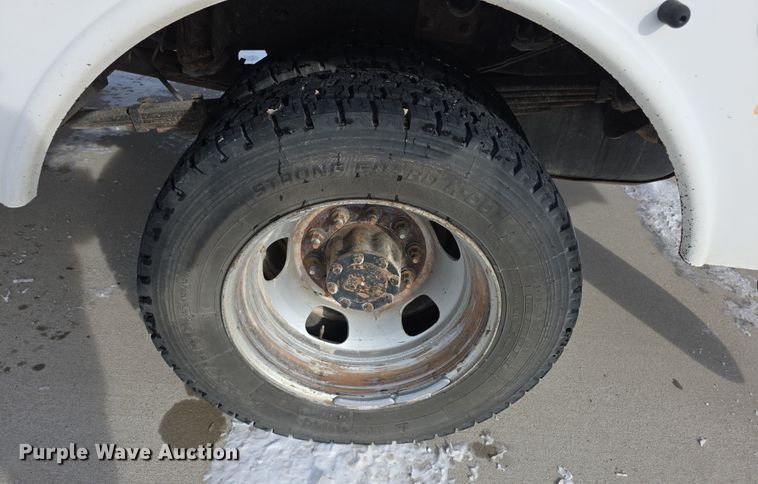 image for item FI0806 2014 Dodge Ram 5500HD bucket truck