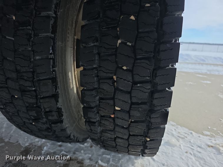 image for item FI0806 2014 Dodge Ram 5500HD bucket truck