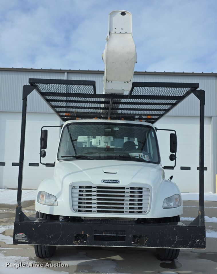 CAMIóN CON CANASTILLA 2011 FREIGHTLINER ALTEC