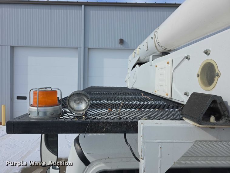 image for item FI0807 2011 Freightliner Business Class M2 bucket truck