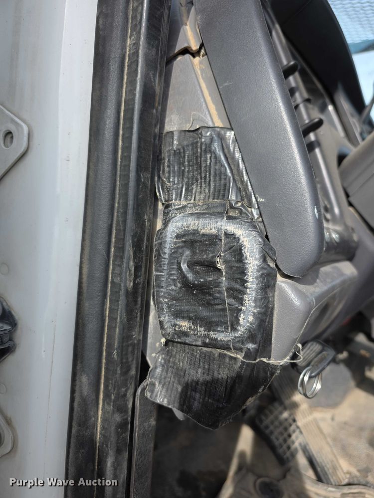 image for item FI0807 2011 Freightliner Business Class M2 bucket truck